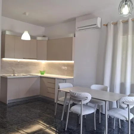 Old Village Apartmán Dhërmi